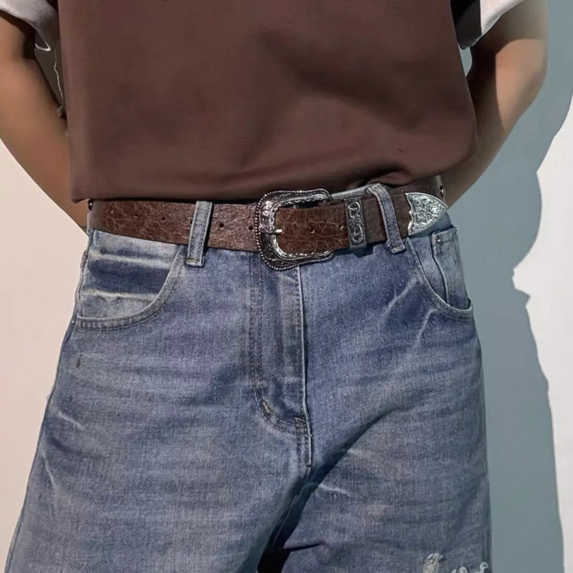 DOUBLE-PRONG VINTAGE BELT