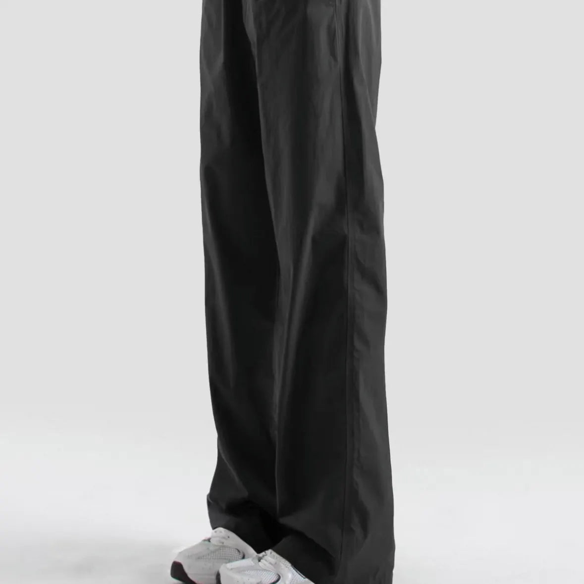 Loose Straight Leg Jeans-BLACK