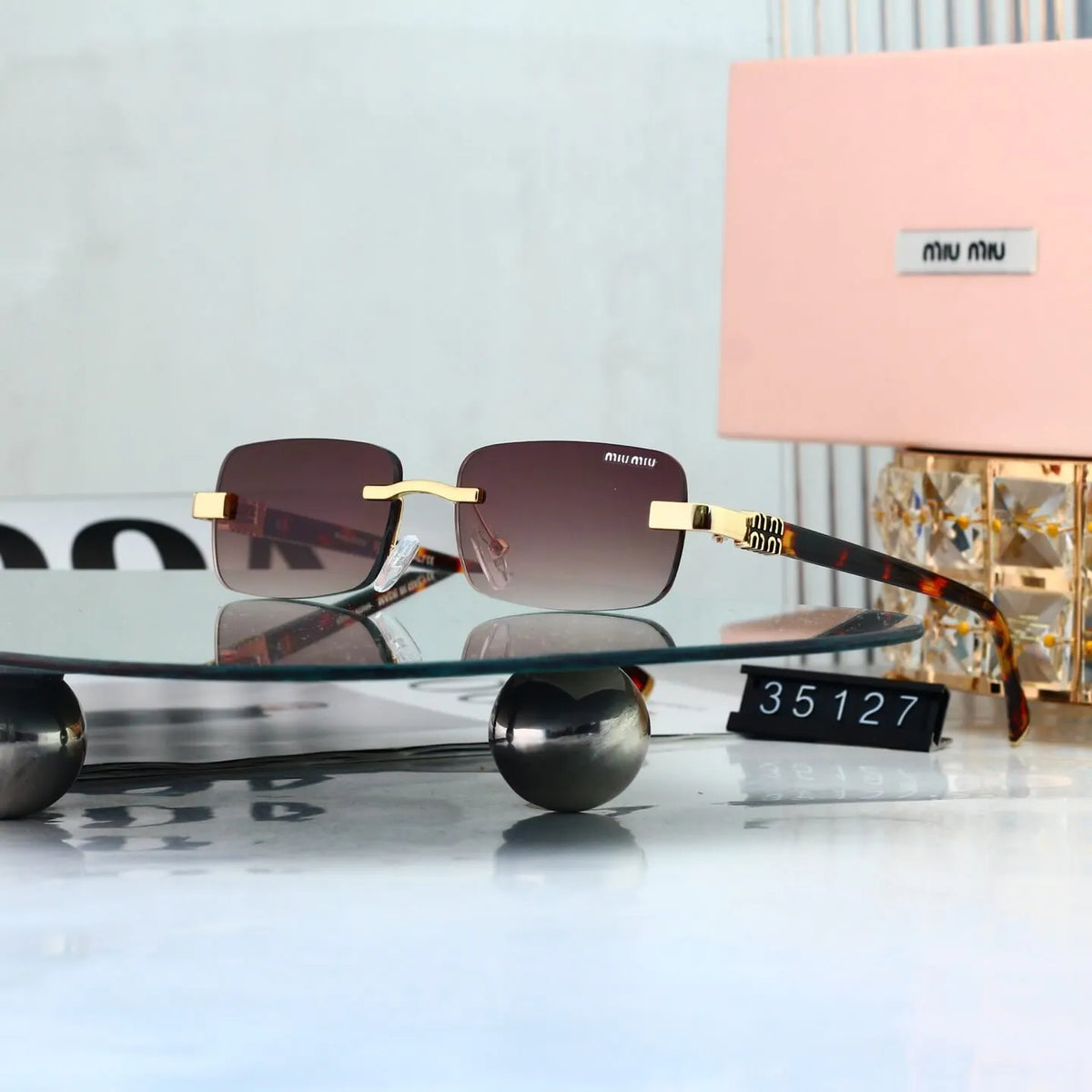 Minimalist Frameless Gradient Shades Sunglasses