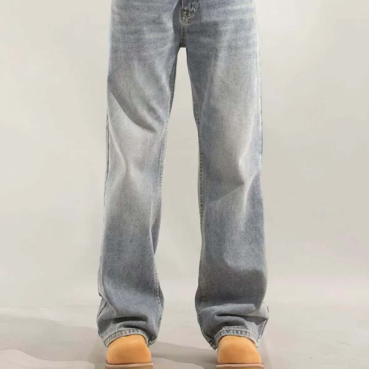 Loose Straight Leg Jeans