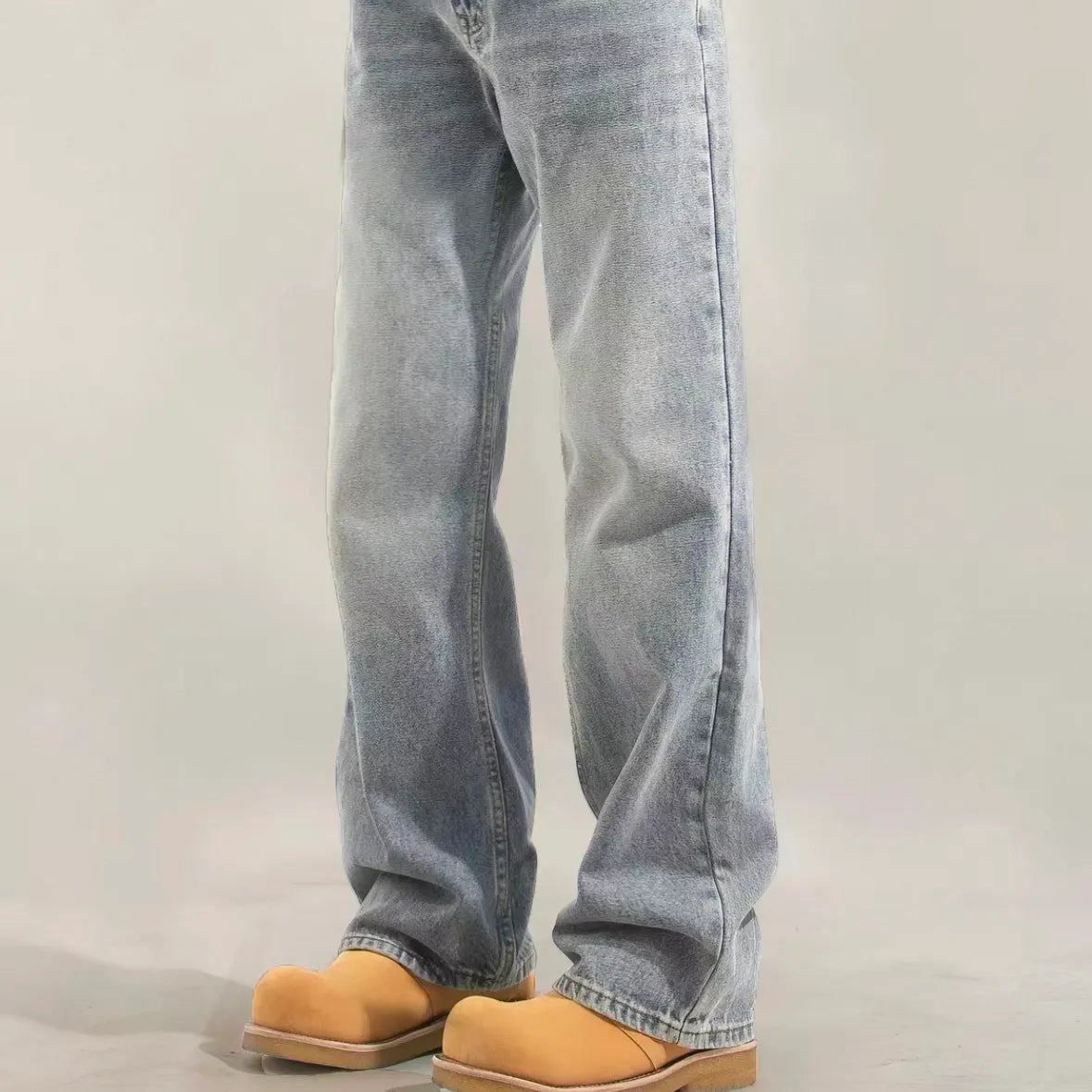 Loose Straight Leg Jeans